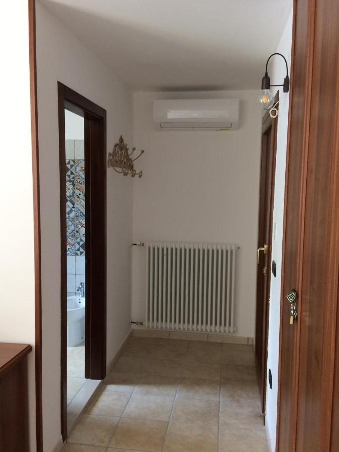 Bed and Breakfast Gianpaolo Ospitale Scorrano  Exterior foto
